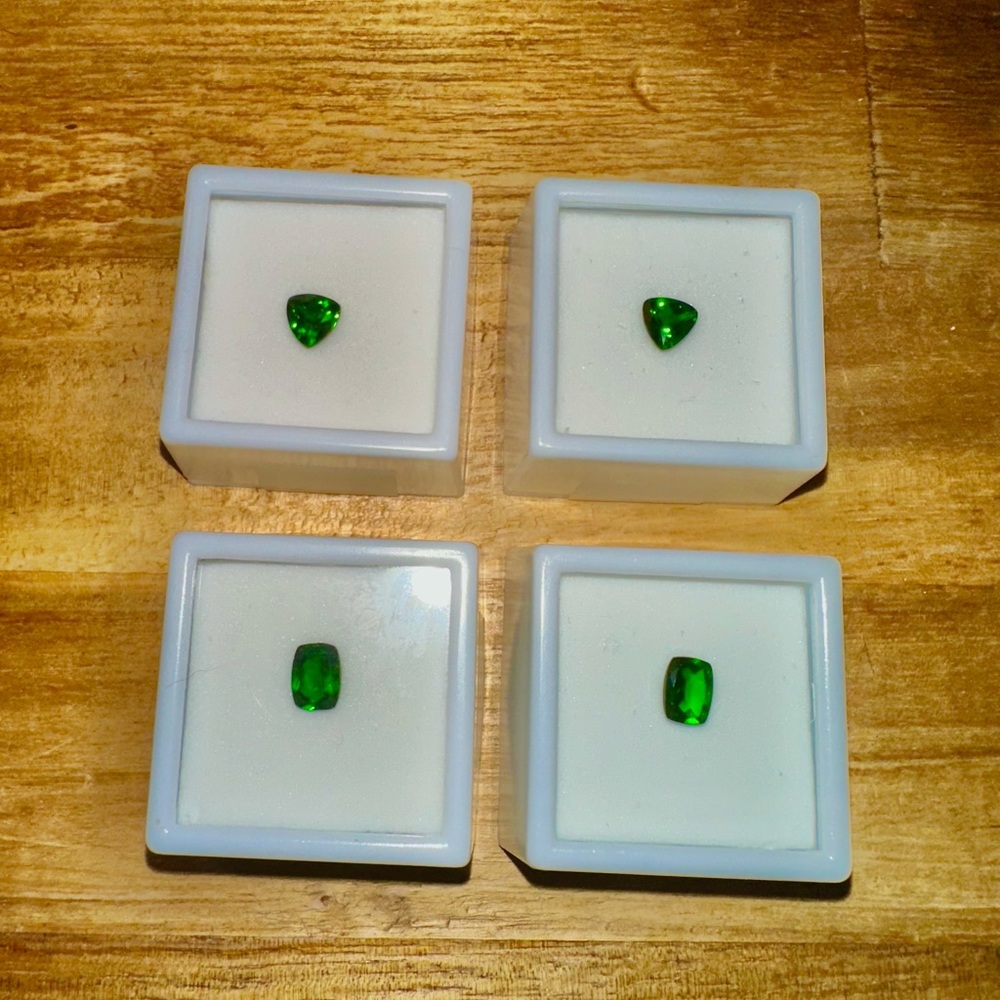 Gorgeous Chrome Diopside Gemstones - Set of 4